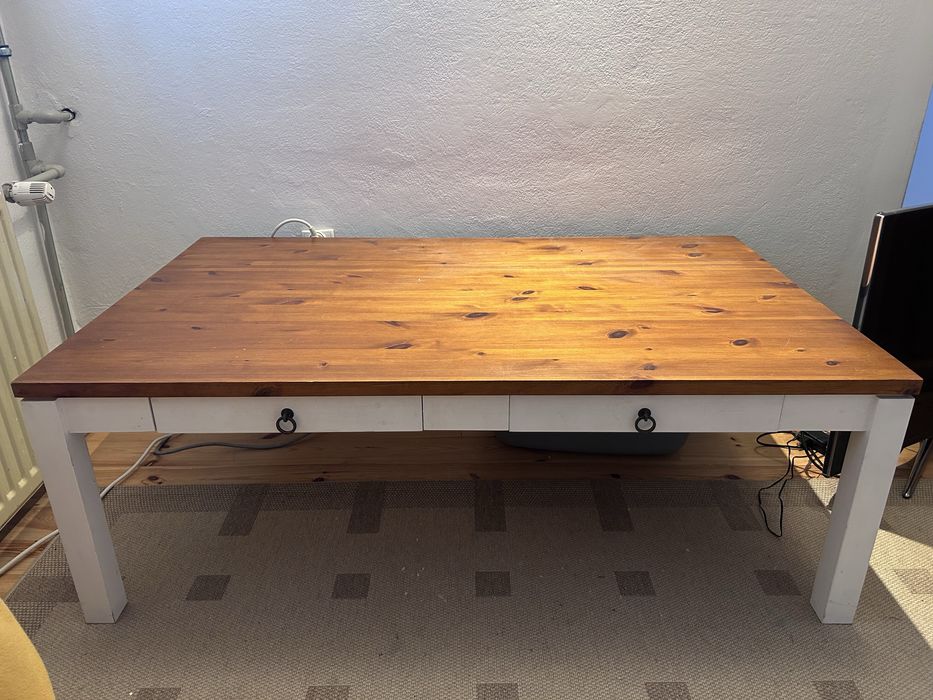 Drewniany stolik kawowy, ława Ikea