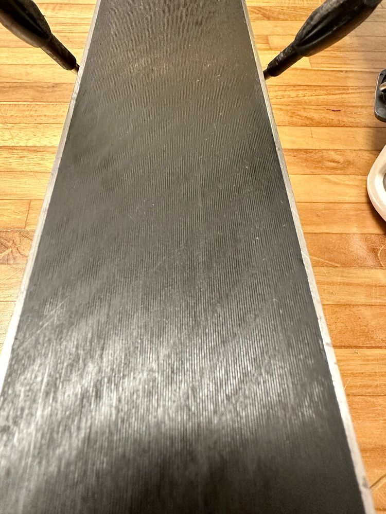 Volkl Attivia Chica 130cm - narty zjazdowe dla dziewczynki