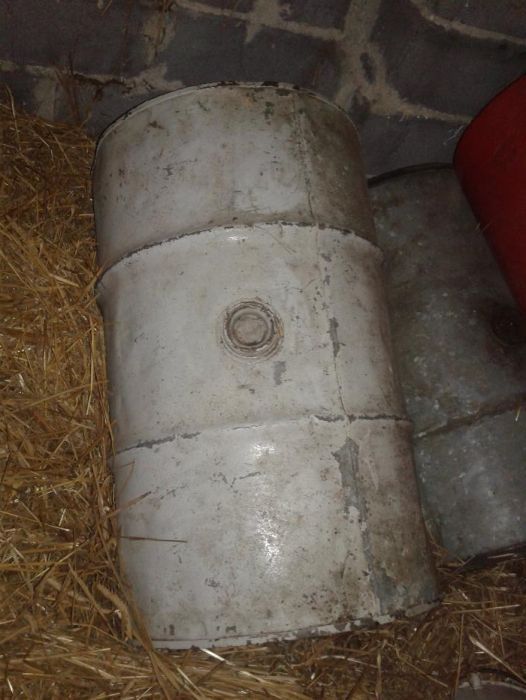 Beczka na paliwo 200 litrów