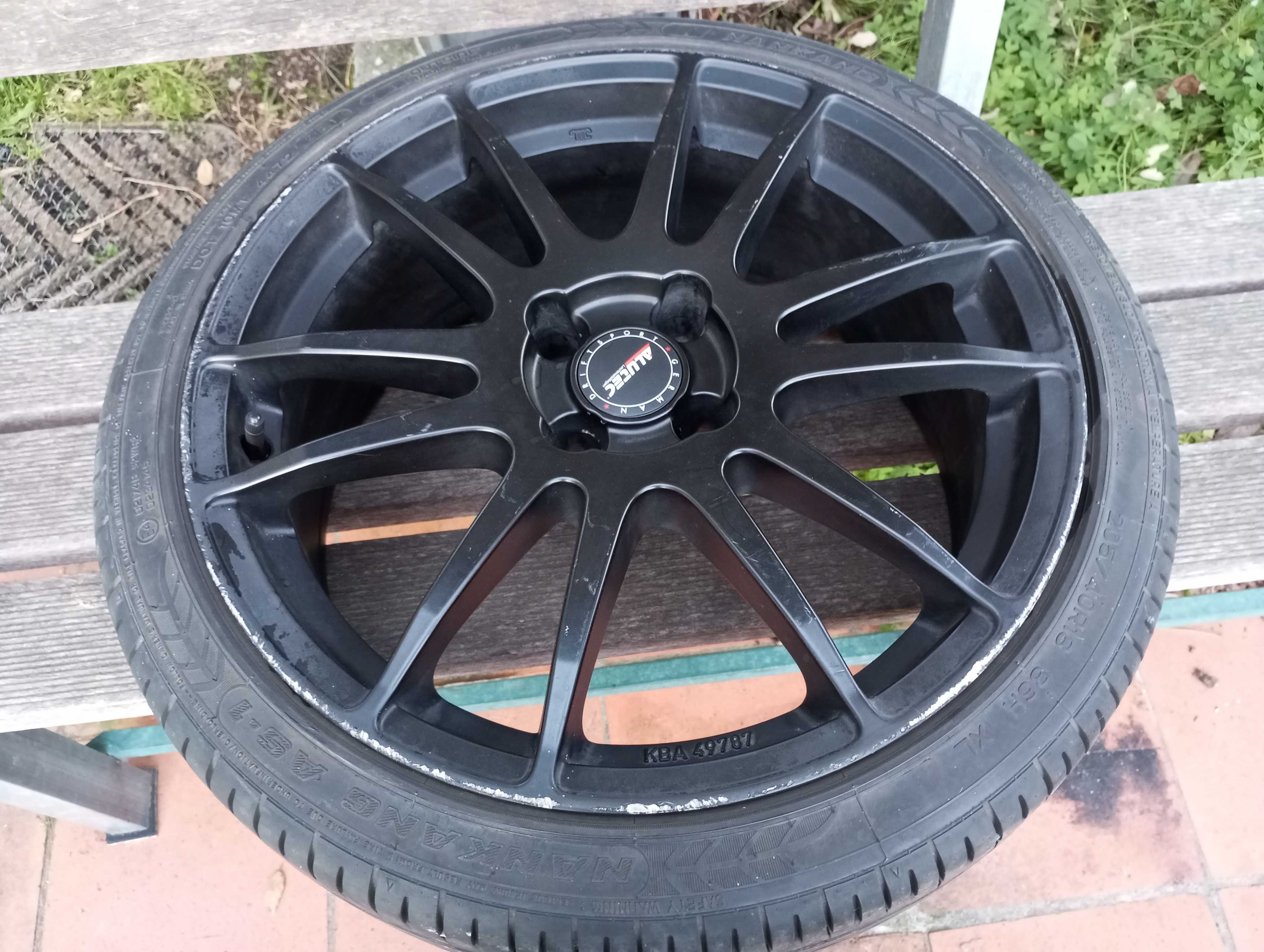 Vendo 4 Jantes Alutec Monstr com pneus Nankang
205/40/18