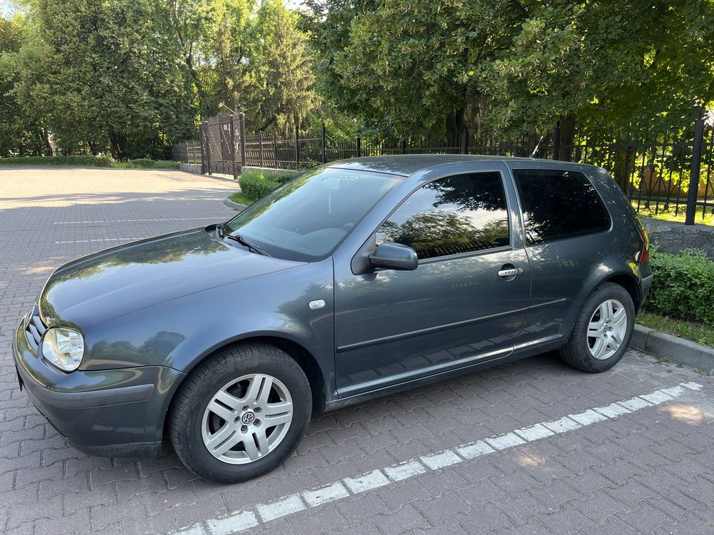 Volkswagen Golf 4 2001