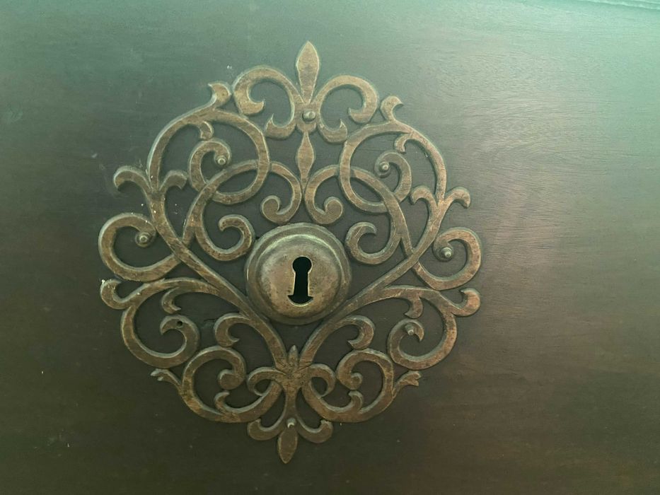 Baú, arca de madeira