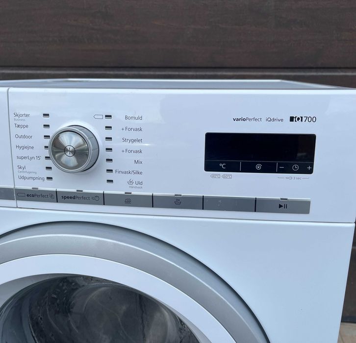 Пральна стиральная машина Siemens IQ700 9кг ідеальнa Made in Germany
