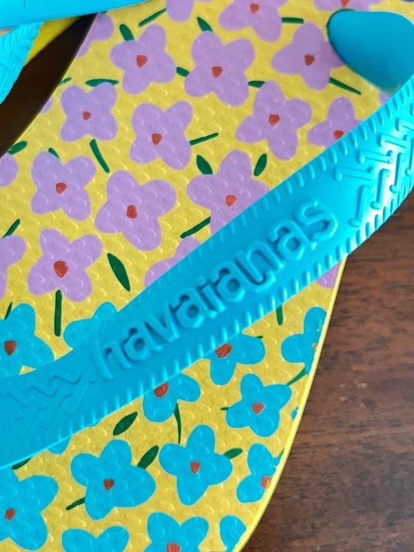 Havaianas Femininas Tamanho 33/34 Sola Amarela com Tiras Azuis