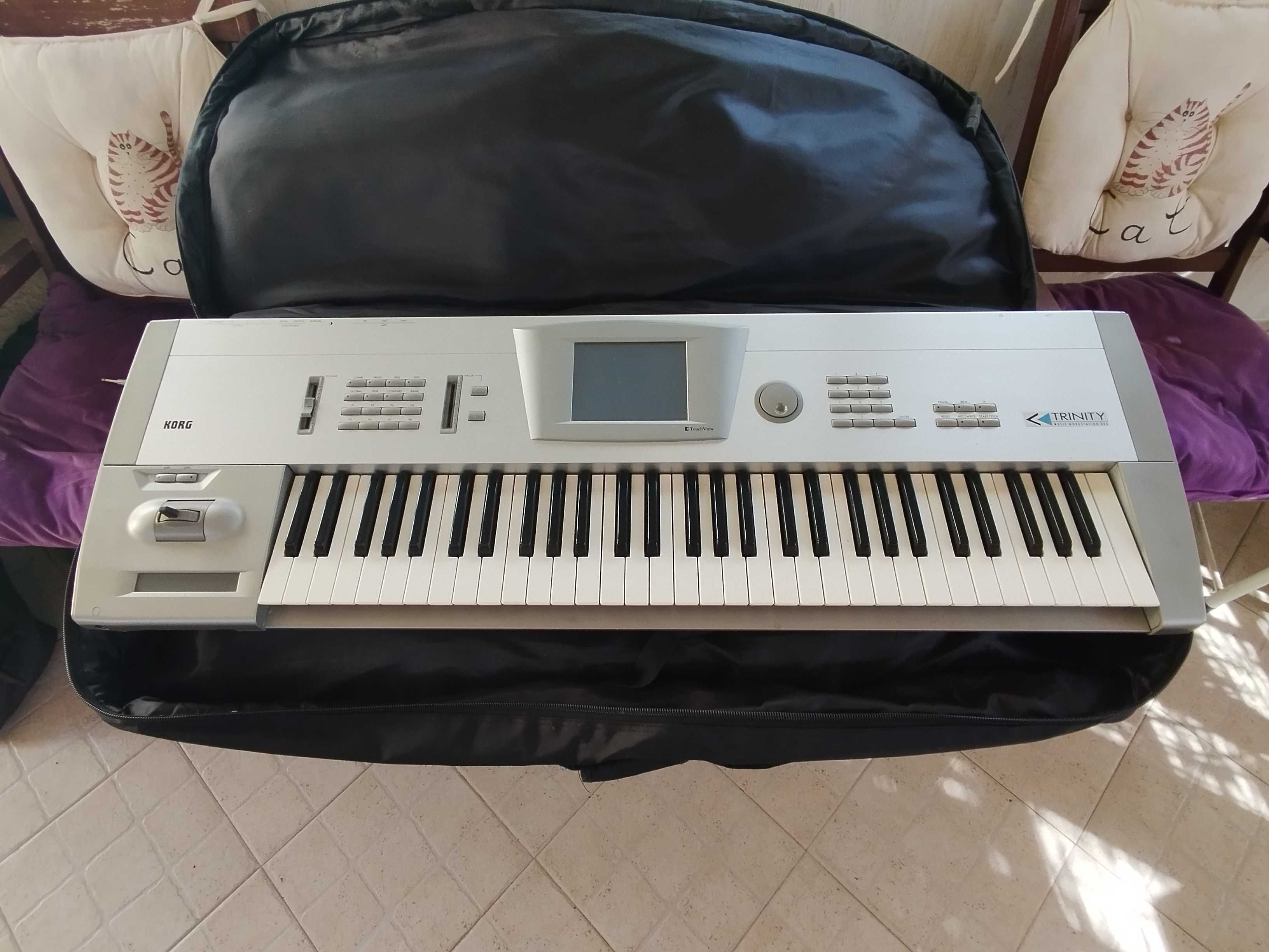 Korg DR5 Trinity Synth / Synthesizer
