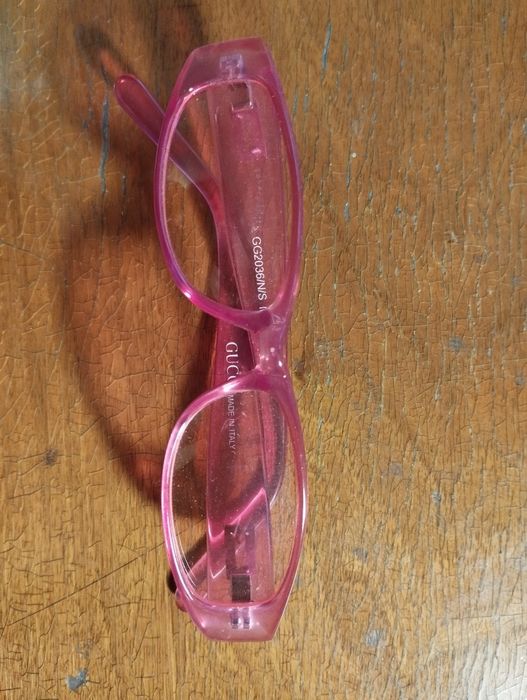 Okulary różowe Gucci