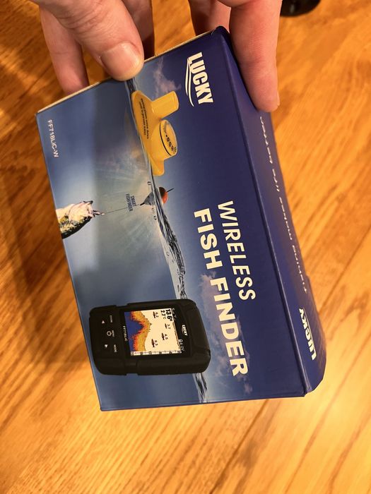 Продам ехолот FISH FINDER