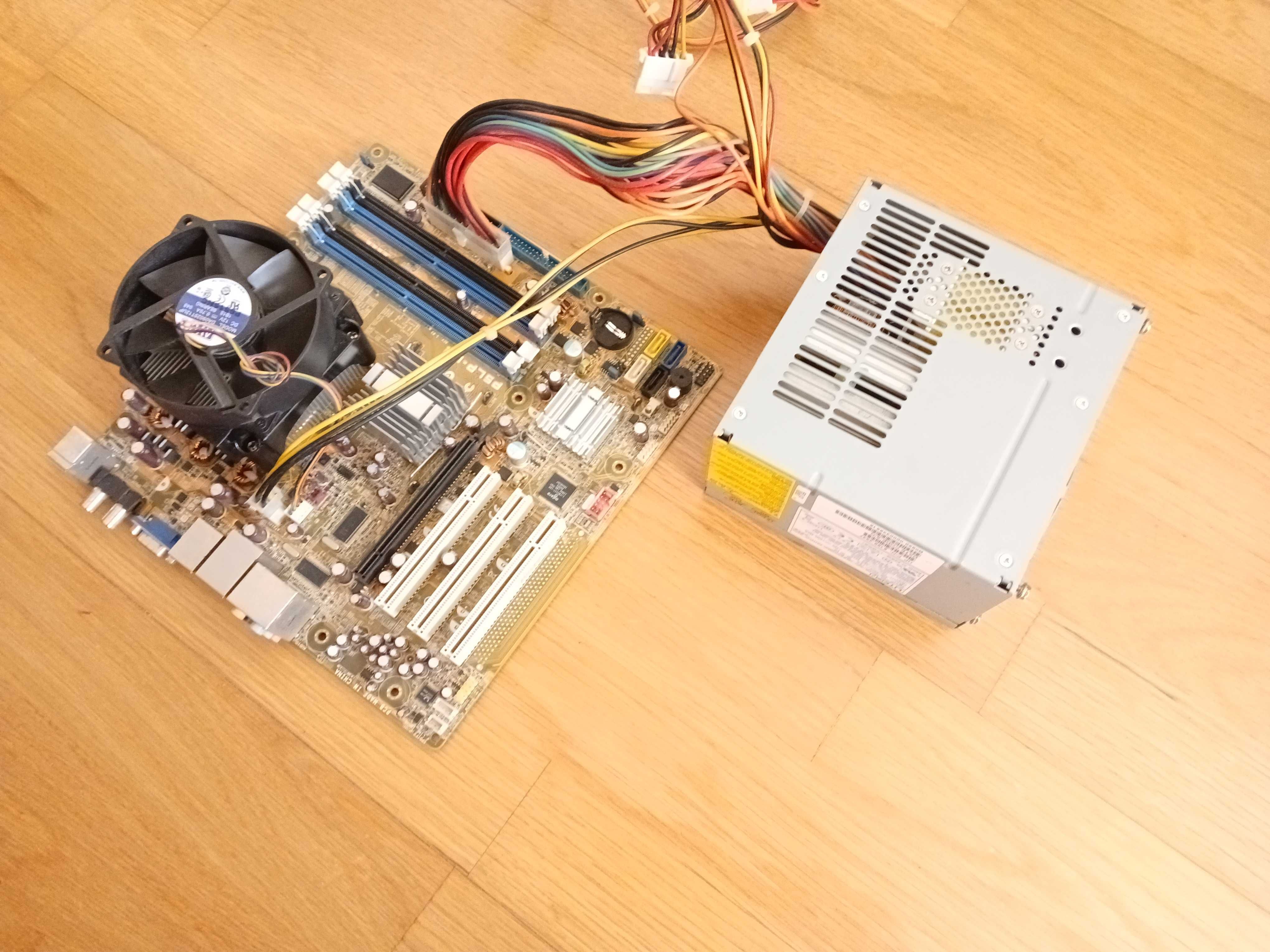 Motherboard ASUS Tek e outros componentes