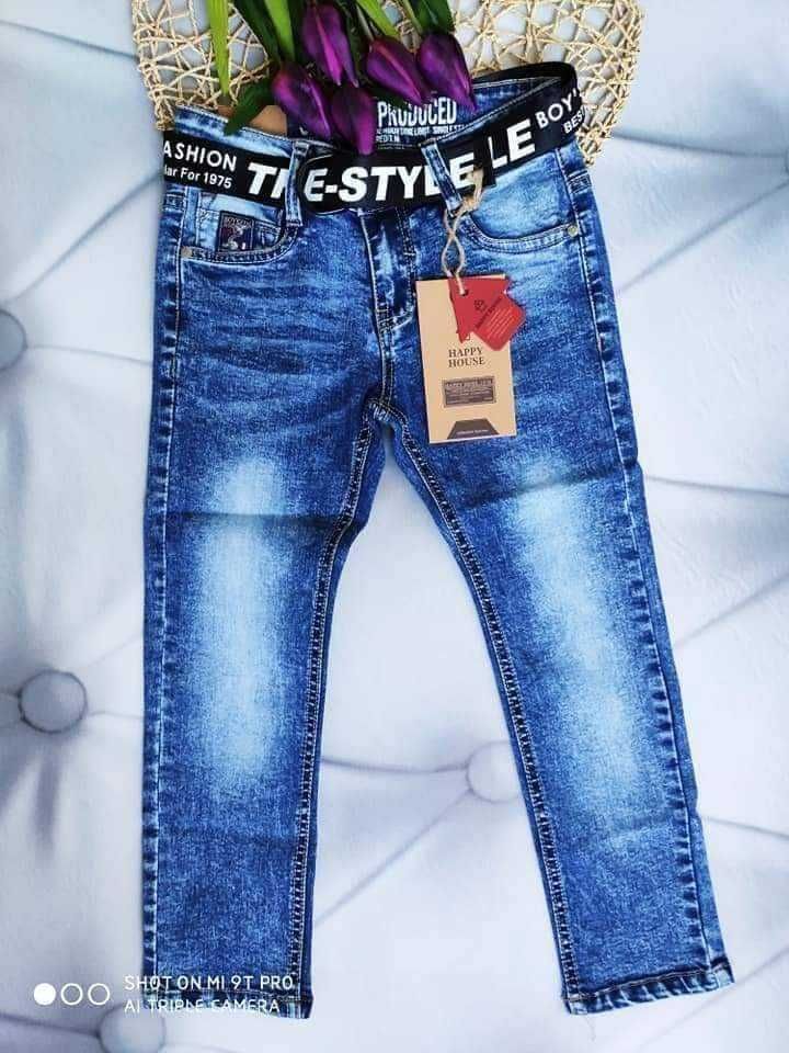 Nowe jeansy chłopięce z paskiem r.122 polecam