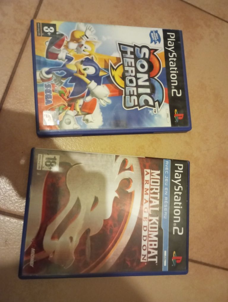 2 jogos PlayStation 2