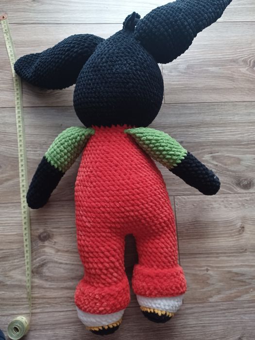 Maskotka Bing na szydełku stan idealny