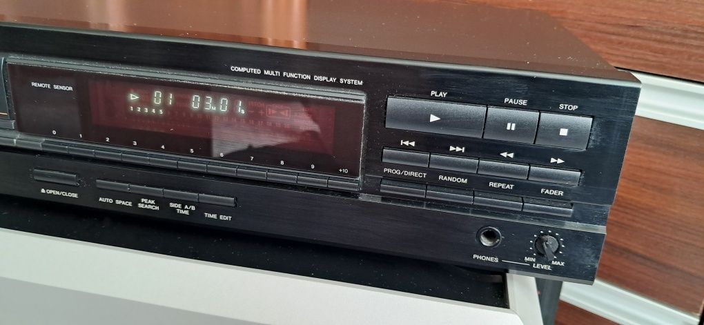 Odtwarzacz CD denon dcd 680