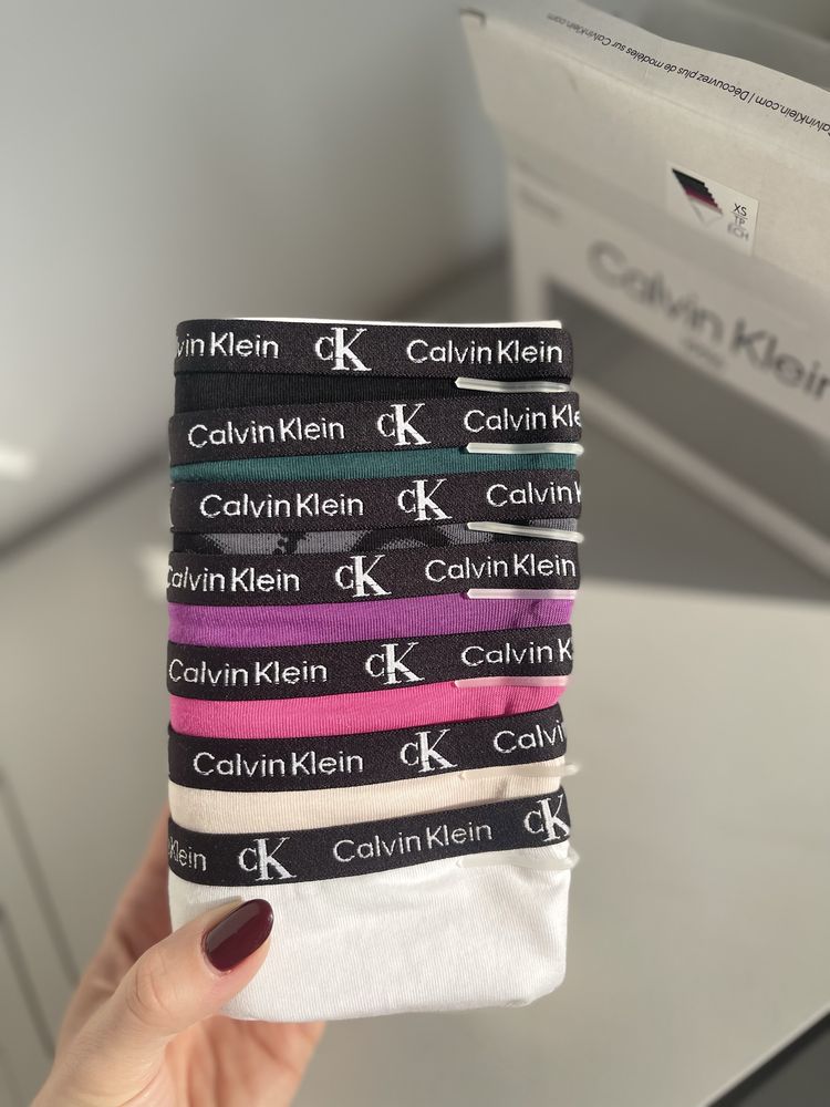 Набір трусиків стрінги Calvin Klein р. Xs-S