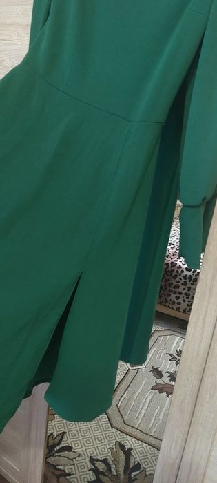 Плаття на дівчину