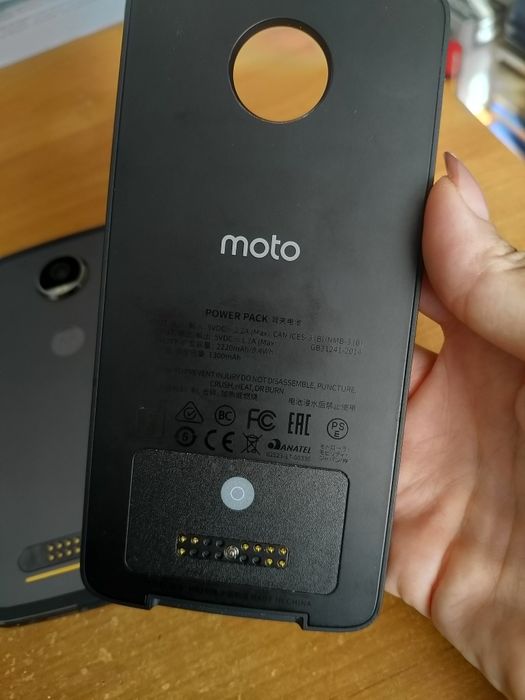 Телефон Moto Z2 Play 4/64GB + Power Pack