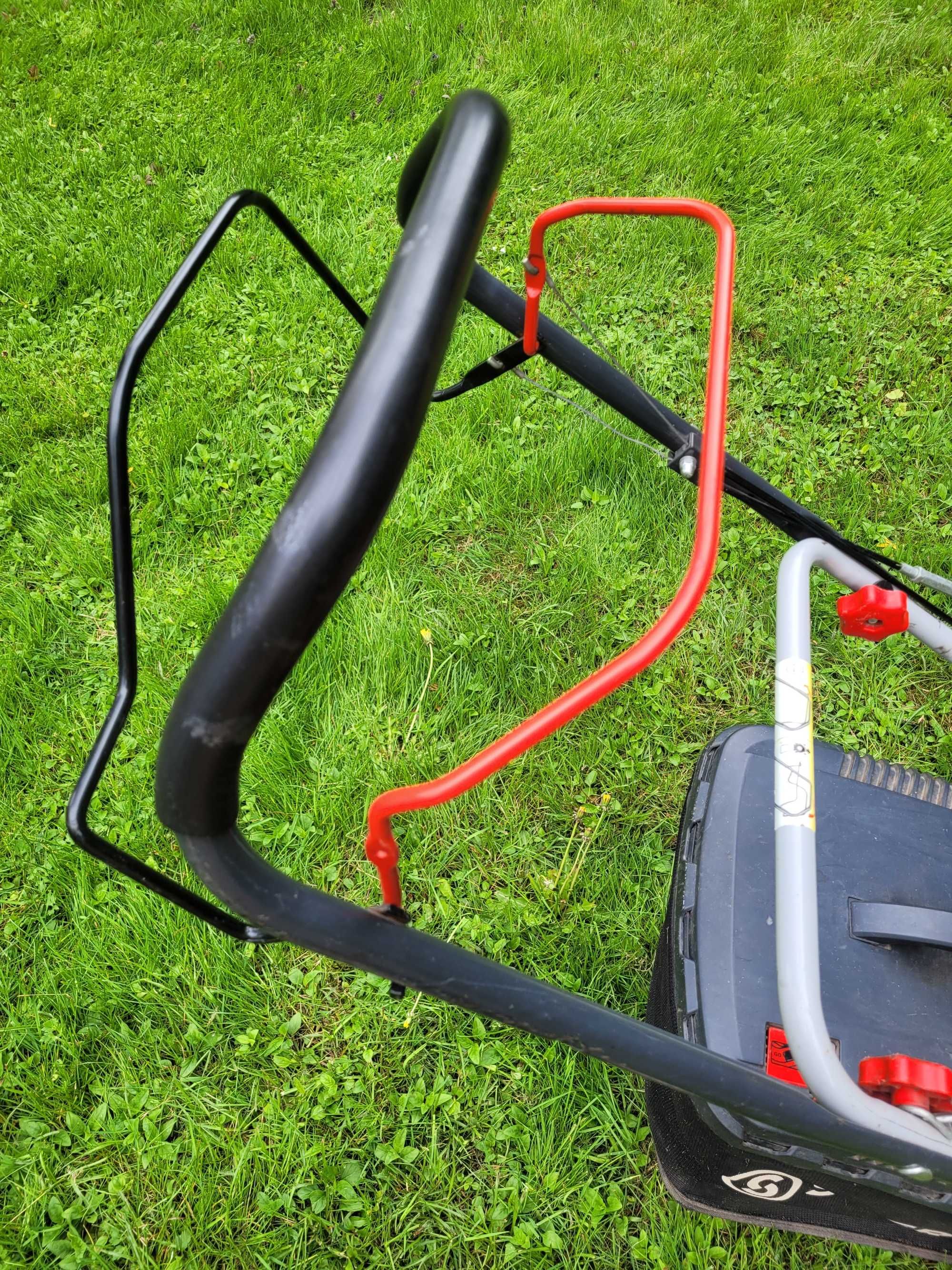 Kosiarka spalinowa Sterwins / silnik Briggs & Stratton / moc 1,9 kW
