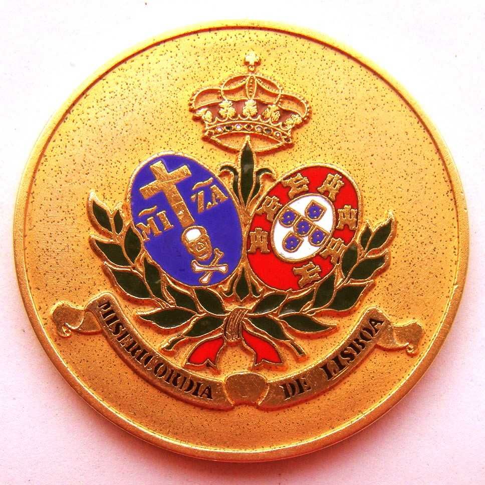 Medalha de Bronze e Esmalte Brasão Santa Casa da Misericórdia Lisboa