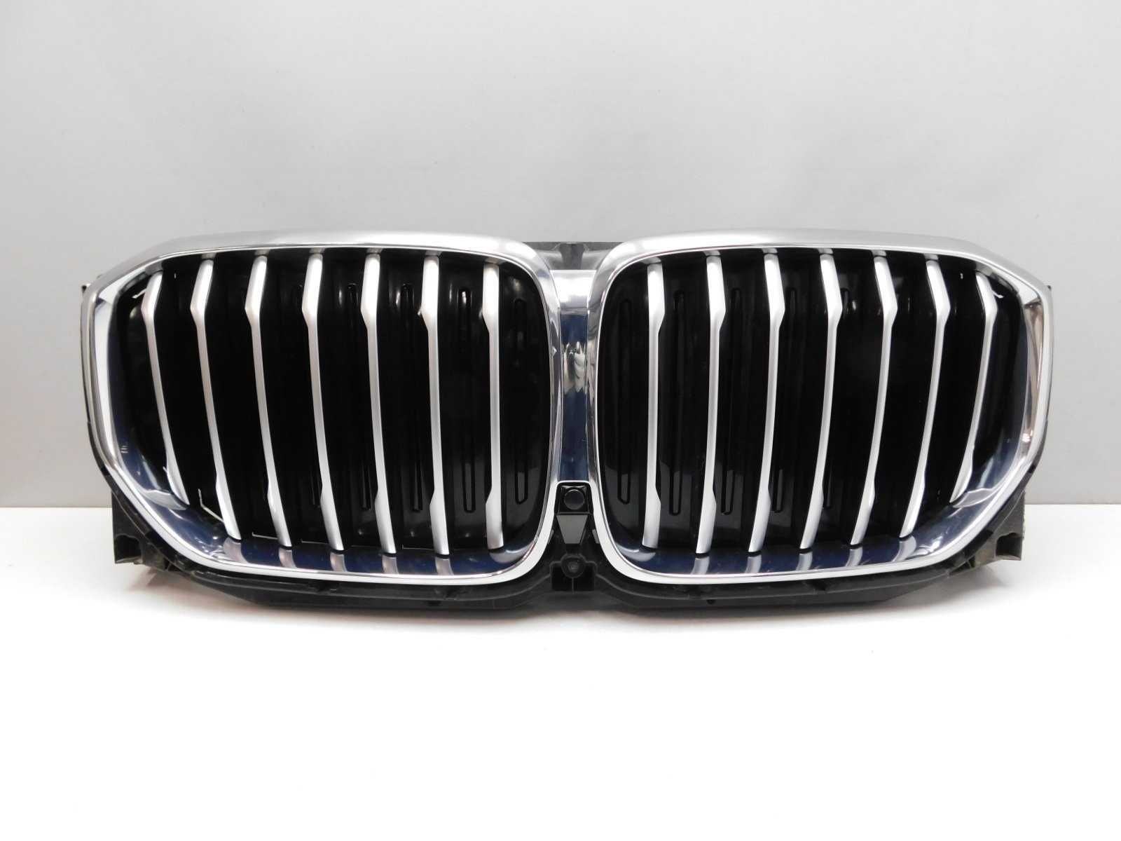 Решетка радиатора (хром) BMW X5 G05/ Оригинал