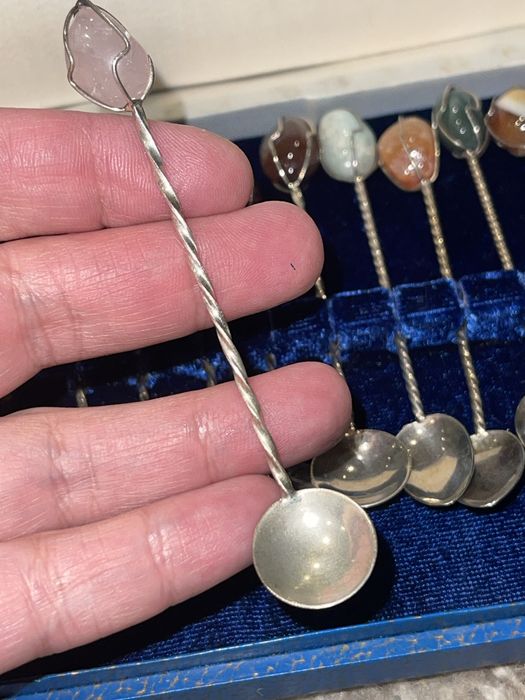 Набор коктейльных и кофейных ложечек.натуральные камни.
