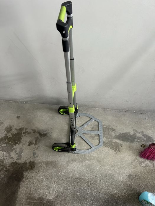 Carrinho dobravel para transporte de mercadorias