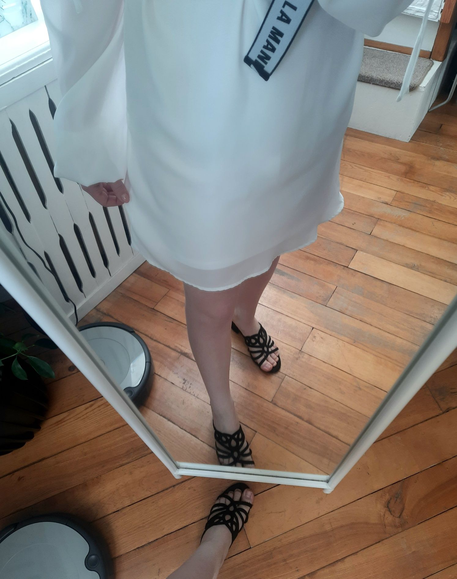 Biała Sukienka przed kolano bufiaste rękawy mgiełka szyfon elegancka