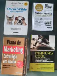 Livros de marketing e finanças