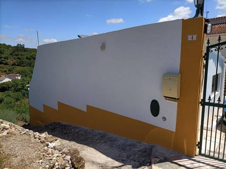 Construção e remodelação de edifícios residenciais, sua reparação,