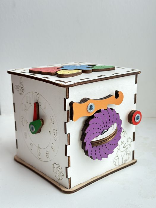 Бізікуб, бізі куб,деревʼяний сортер, деревяні іграшки