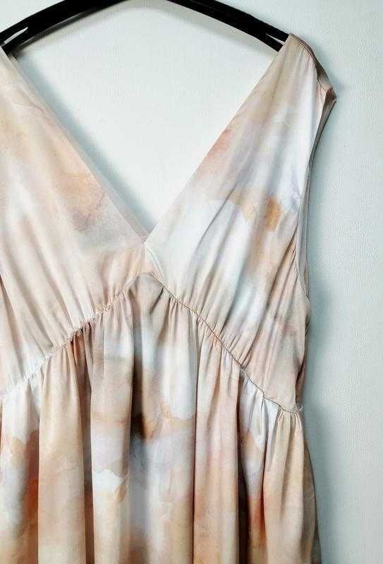 Длинное свободное платье с v-образным вырезом h&m
