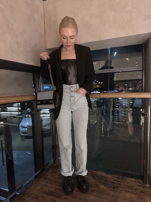 Джинси від бренду Cher 17