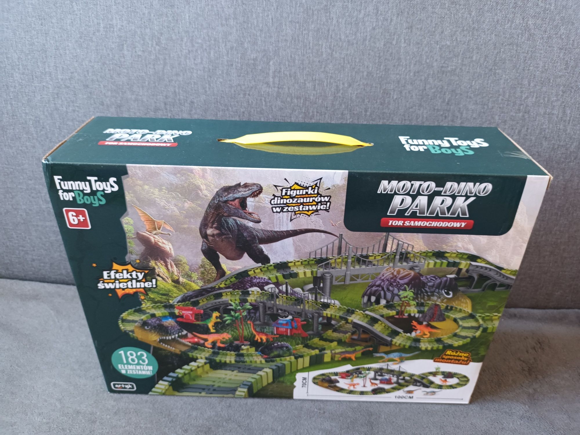 Moto Dino Park Tor samochodowy
