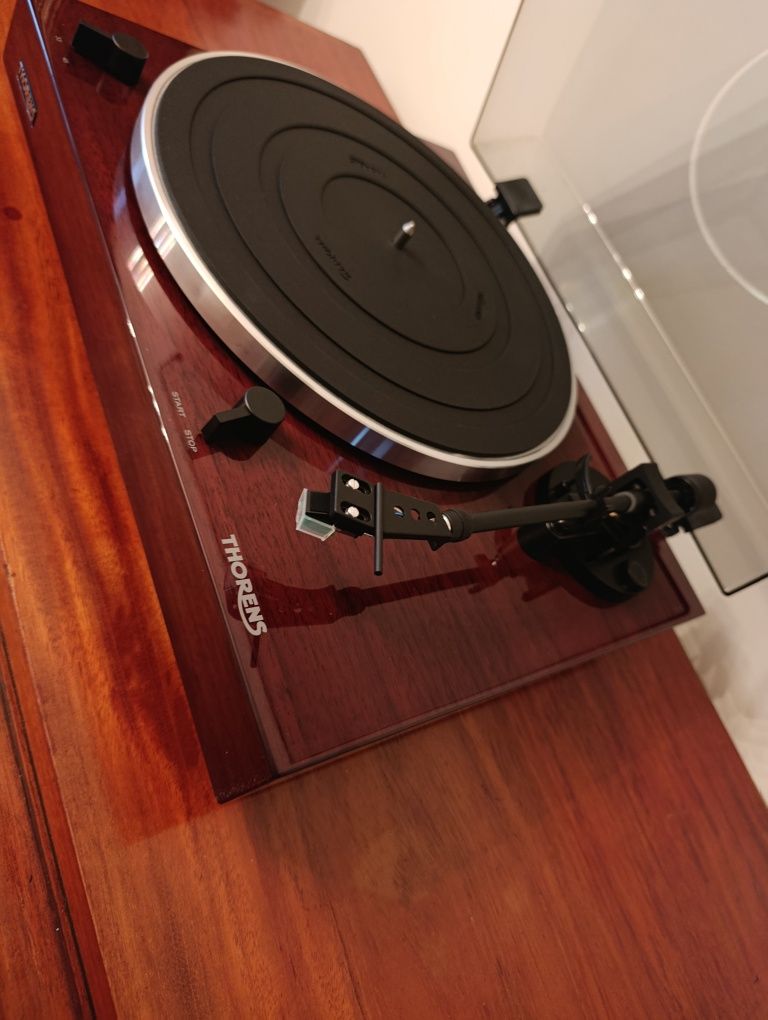 Gramofon Thomas TD 202 fornir ORZECH połysk WYPRZEDAŻ OKAZJA