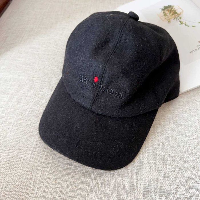 Продам Новую кепку Kiton кашемир мужская сезон осень зима