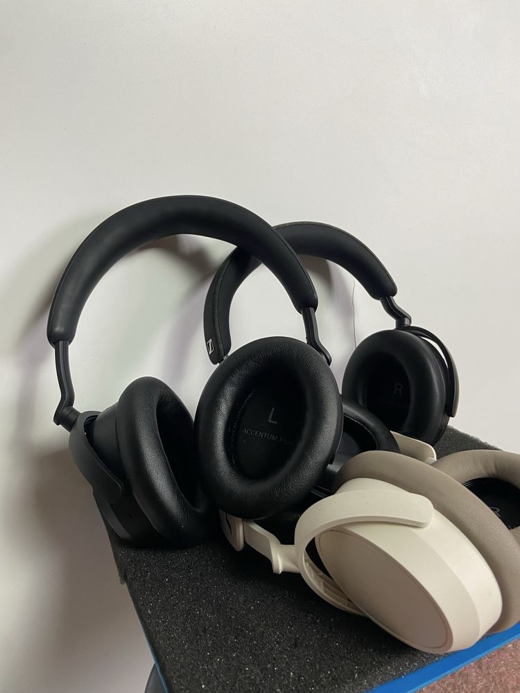 Наушники Sennheiser Momentum 4/Accentum plus