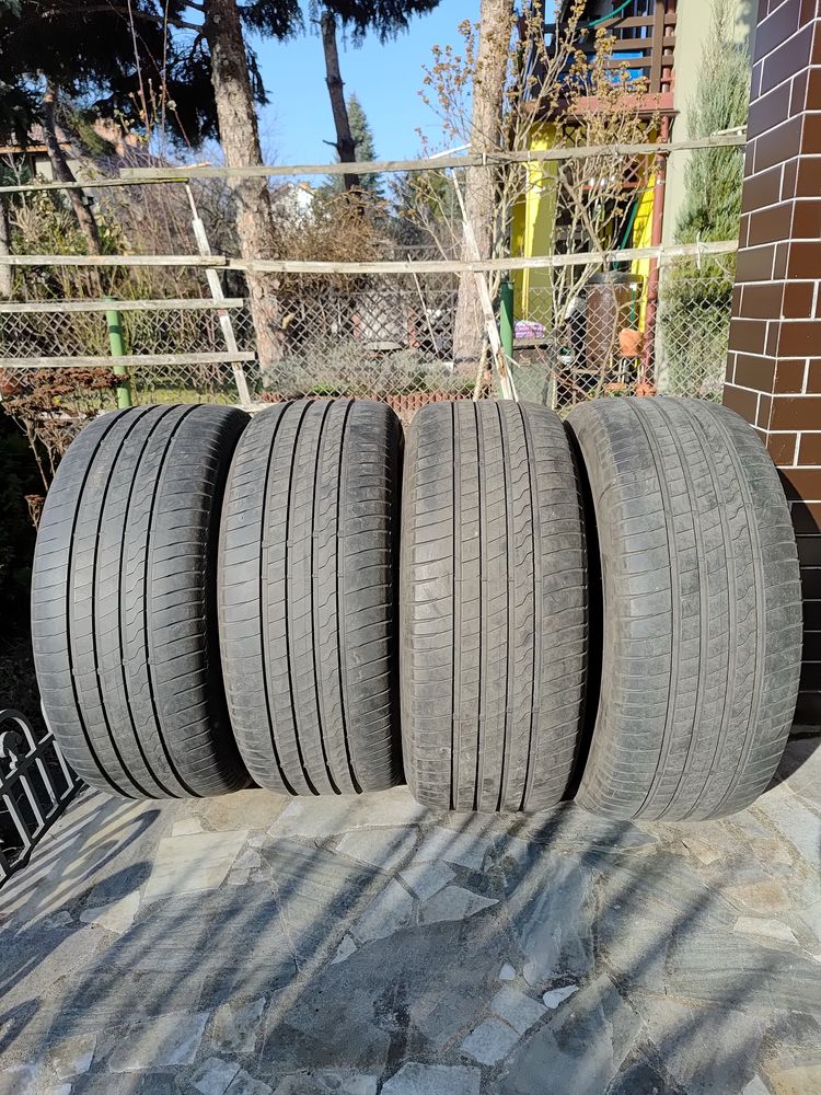 Firestone Roadhawk Opony komplet 4 sztuki 255x55 R18 Firestone