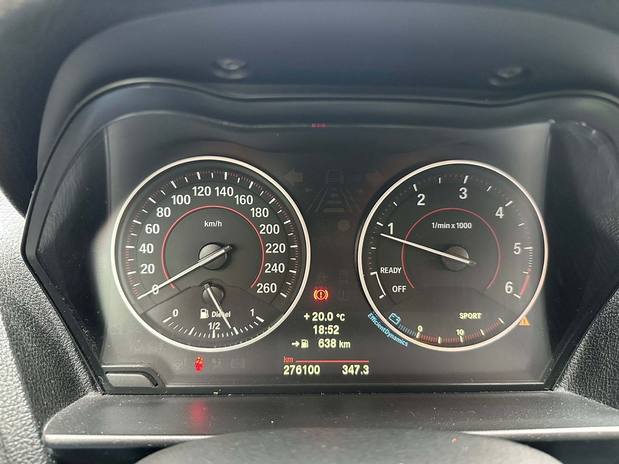 Carro em muito bom estado