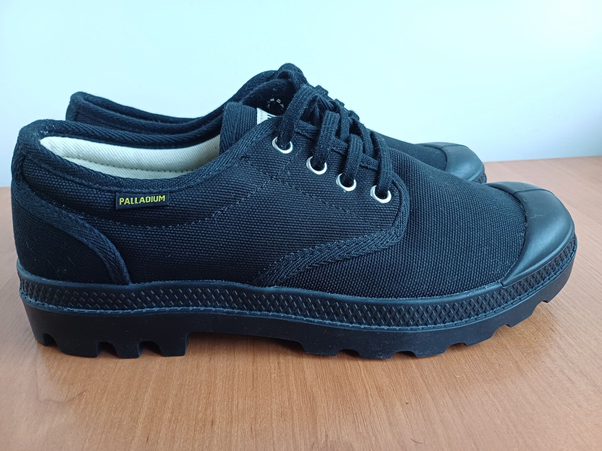 Стильные кеды  PALLADIUM PARADROP INSOLE оригинал 41 разм