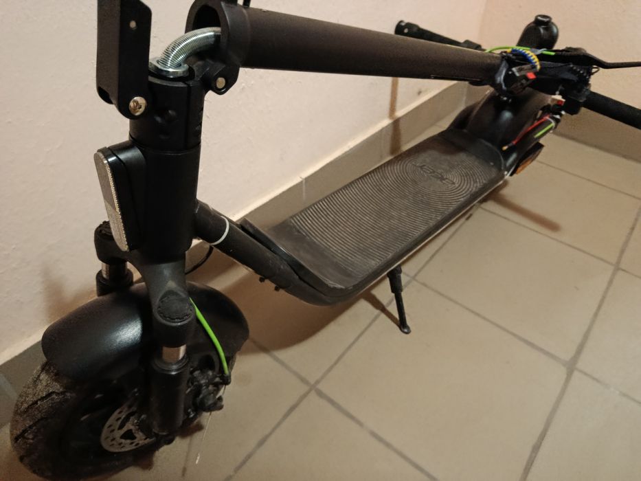 Електро самокат асер