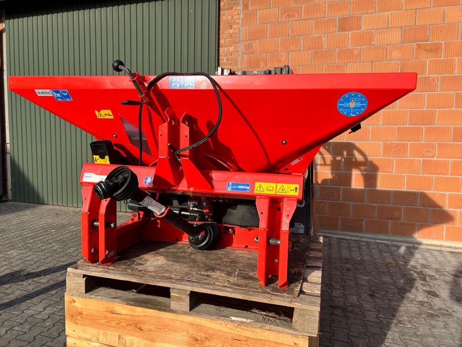 Rozsiewacz do nawozu Rauch 17.1 w idealnym stanie