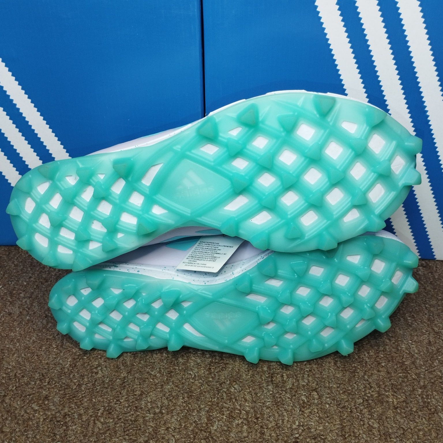 39,40. Сітчасті літні кросівки Adidas Fabela Zone 2.1