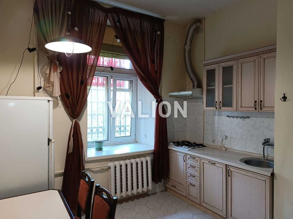 Продаж 2 к.квартири пр.Чеховський 11, Львівська площа, центр