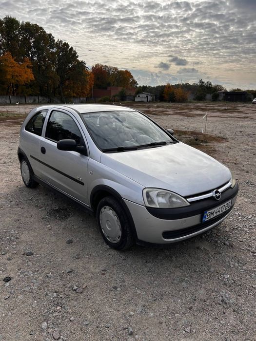 Продам хороший автомобіль Опель Корса, дуже економний, автомат-робот