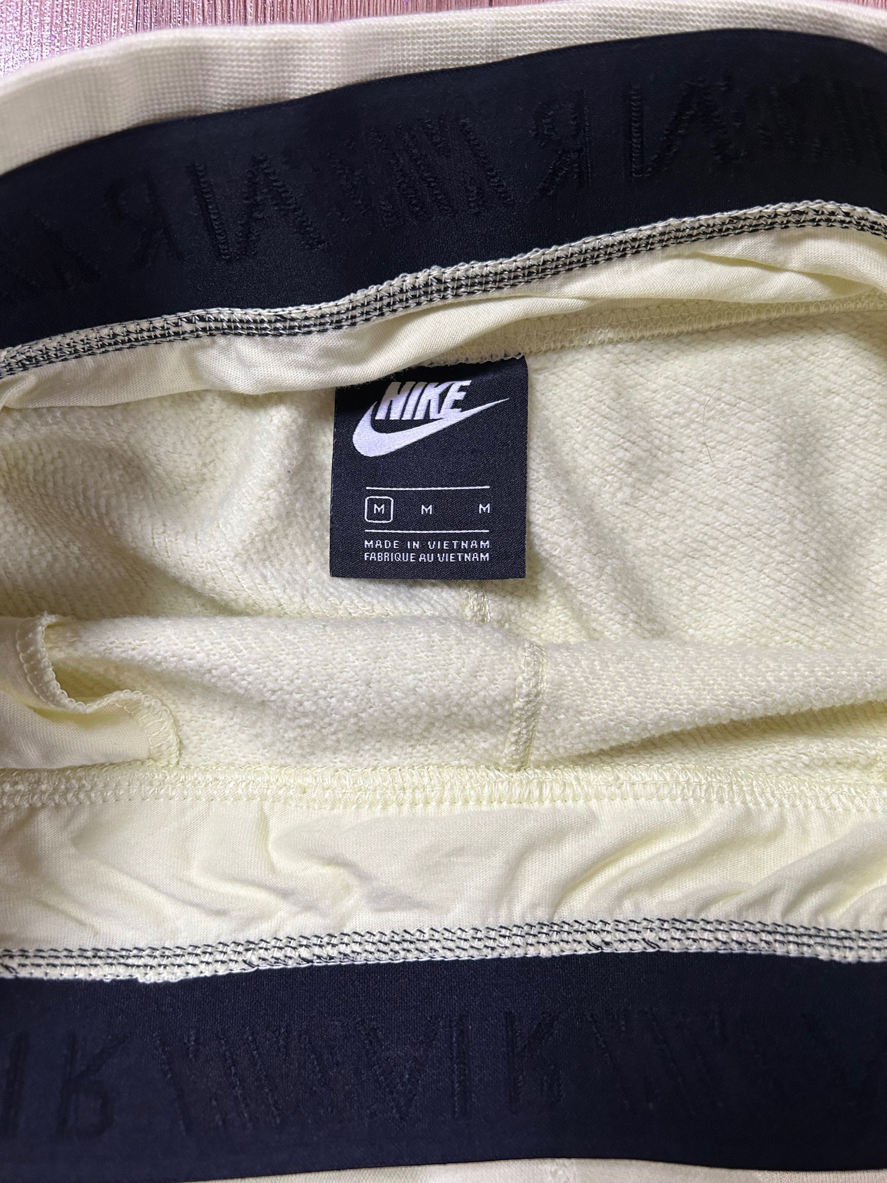 Obniżka Nieużwane spodnie dresowe Nike Air