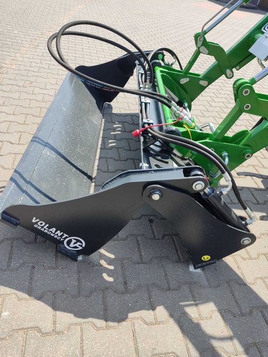 Masywna solidna łyżka 4w1 Korsarz łycha szufla Volant do ładowacza