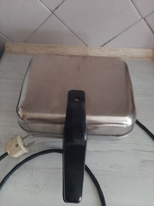 Электровафельница СССР