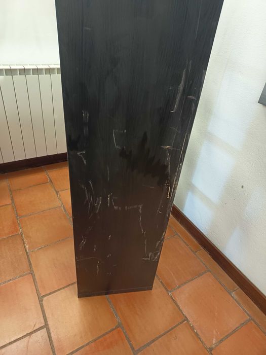 Prateleira / estante modelo Kallax