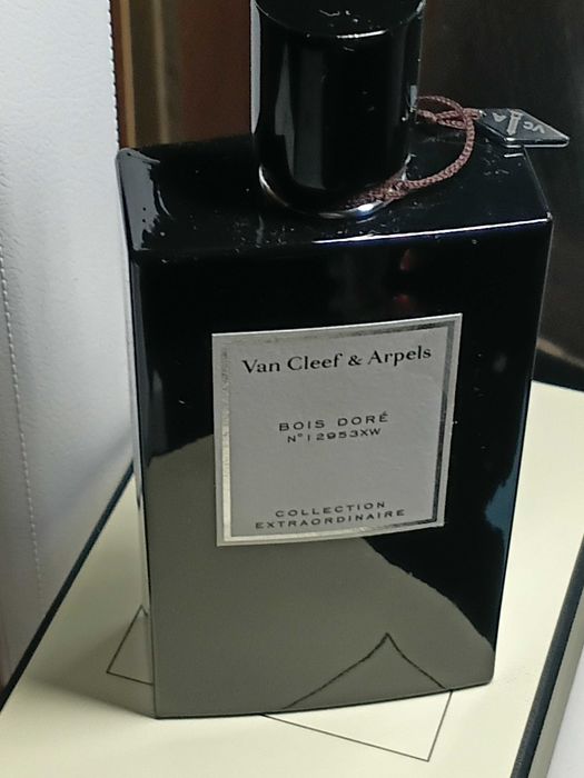 Van Cleef & Arpels Collection Extraordinaire Bois Dore оригинал