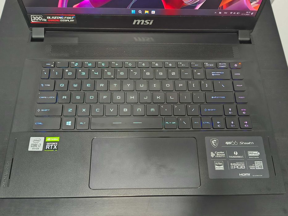 Игровой ноутбук MSI i7 32GB SSD 512GB RTX 2070 Super MaxQ 300Ghz RGB