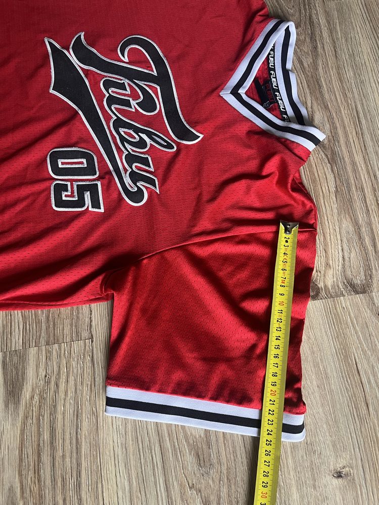 Czerwona koszulka Fubu x Streetwear, rozmiar M