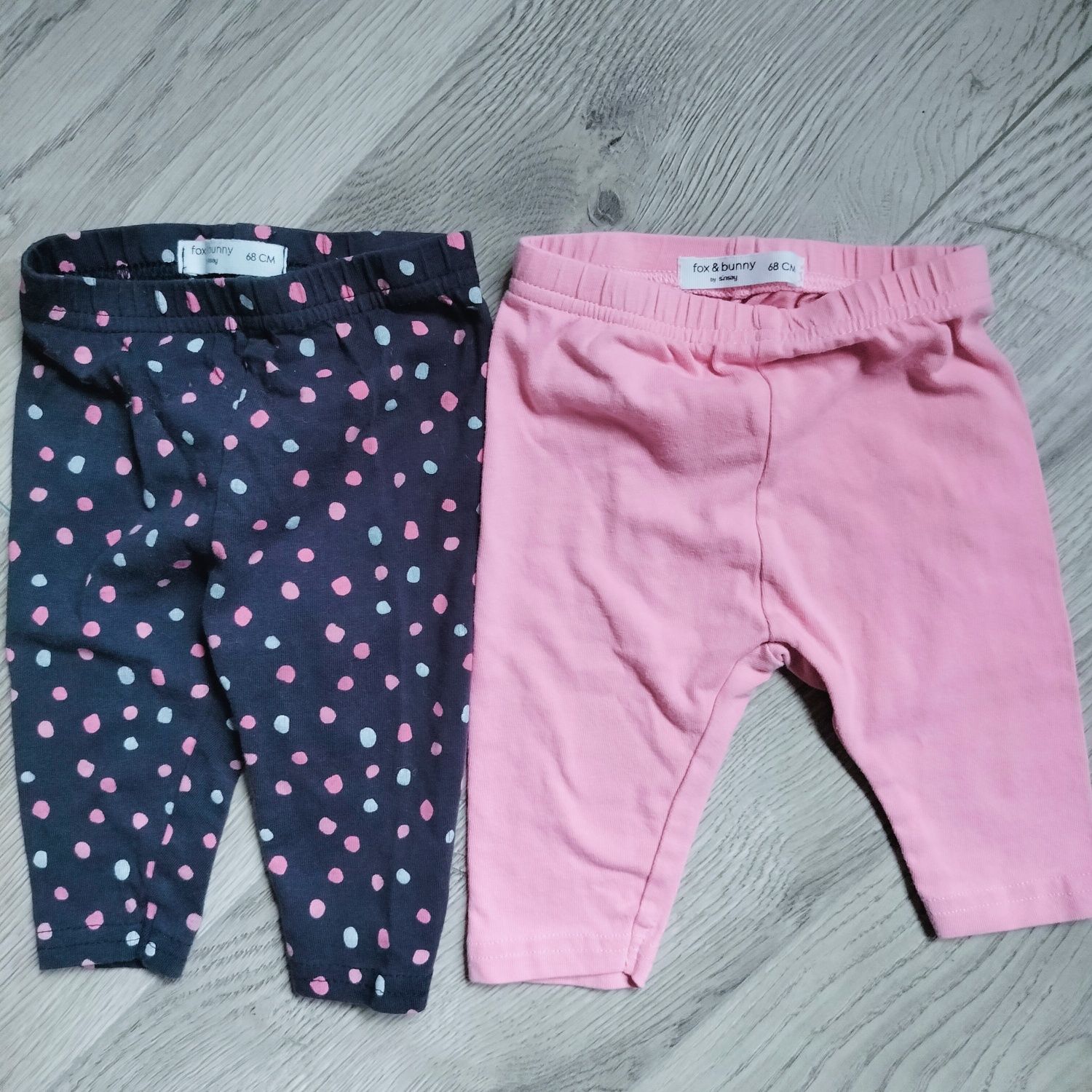Legginsy niemowlęce H&M.